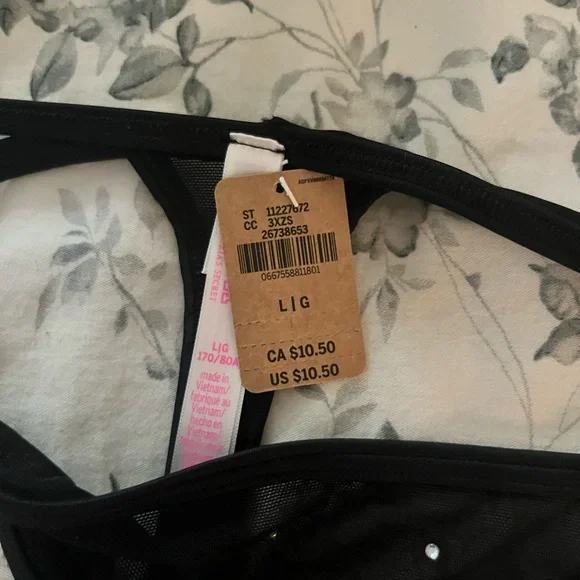 NWT Bra Set - Picture 4 of 5